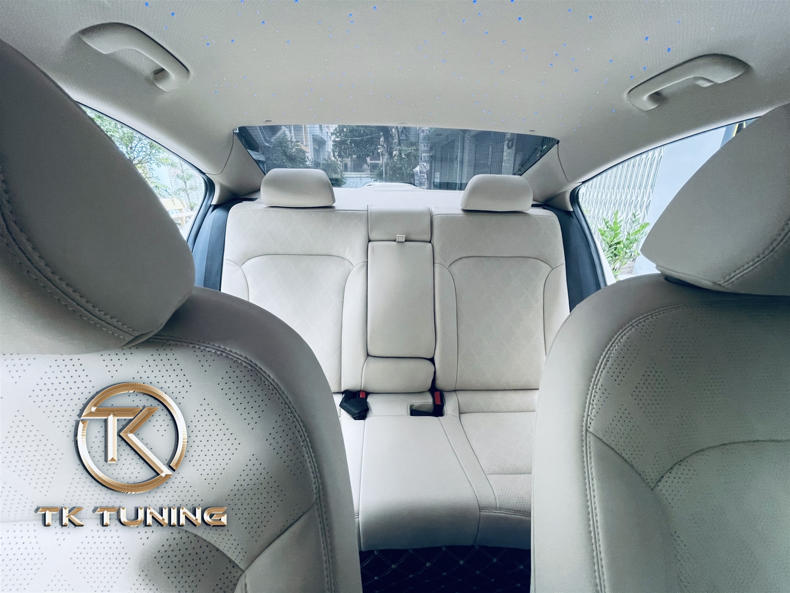 Đổi Màu Nội Thất Cho Xe Hyundai Elantra